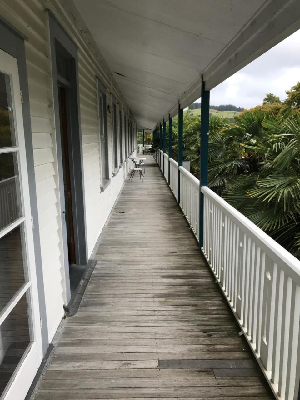 Hot Springs Hotel Te Puia